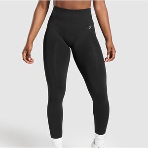 Gymshark EVERYDAY SEAMLESS LEGGINGS/body fit in Black NWT in Packaging